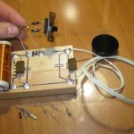 How to make a simple detector receiver with your own hands.